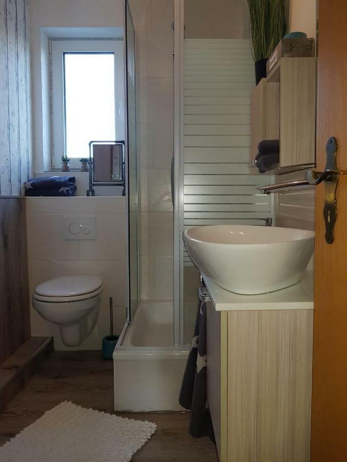 Appartamento Heimathafen Neufolstenhausen Esterno foto